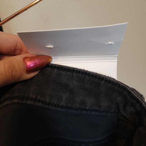 NWT American Eagle High Rise Crossover Waist Baggy Short Black Distressed Denim - Picture 13 of 16